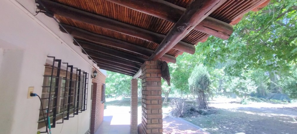 Terreno 6.800 m2 y vivienda
